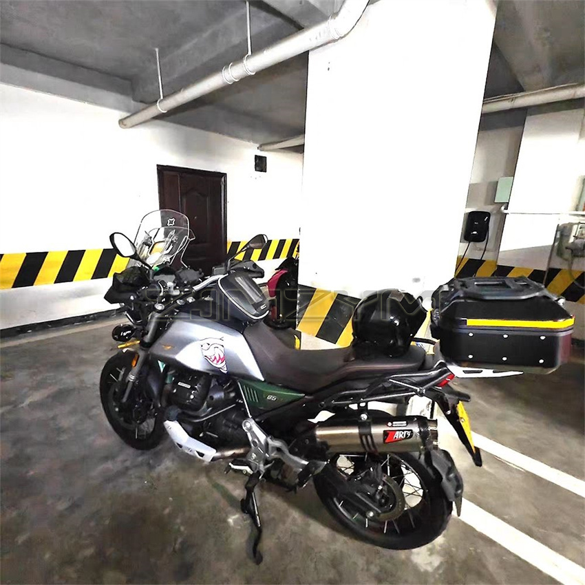 Torby na bak MOTO GUZZI V85 V8 – Luggage Cover Protector recenzja i cena