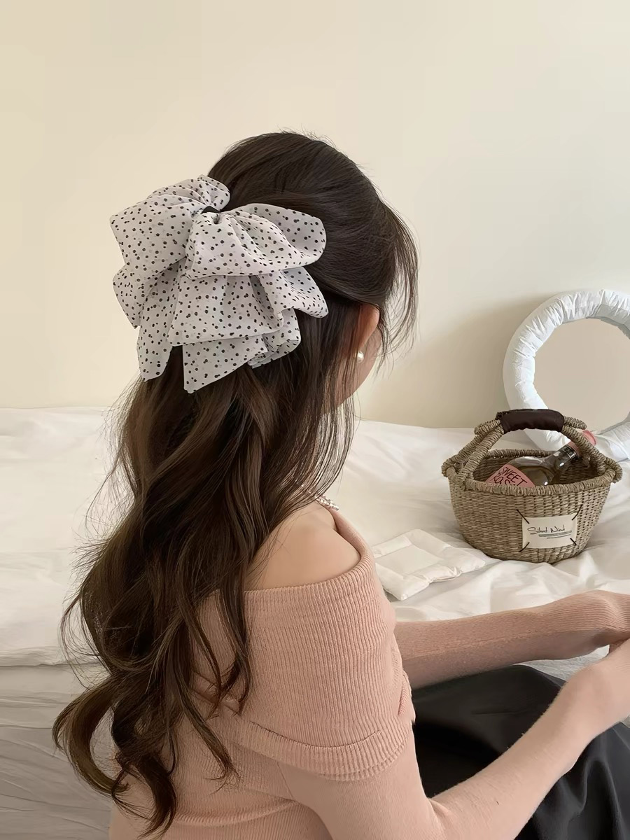 2026 Nowa Czarna Spinka do Wło – Travel Accessories Aesthetic recenzja i cena
